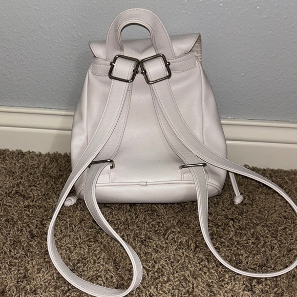 Wild Fable Cream Backpack - Picture 5 of 5